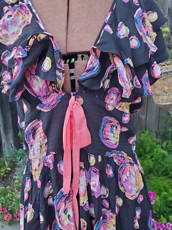 Trashy Diva Bubble Print Black Ruffled Dress with Pink Accents - Picture 2 of 6